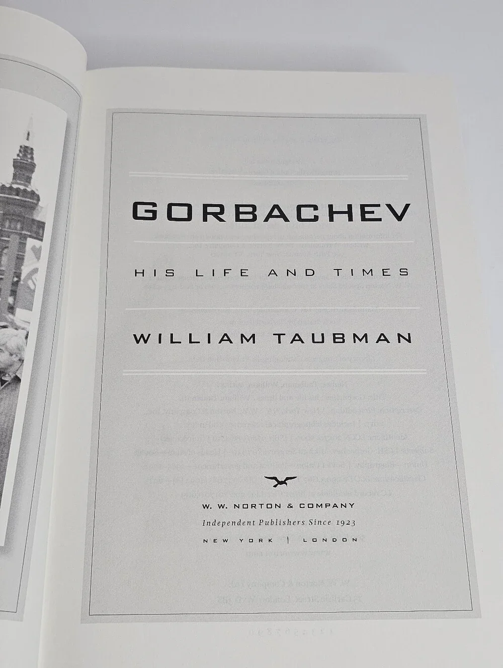 Gorbachev His Life and Times William Taubman First Edition Hardcover w/ DJ Book